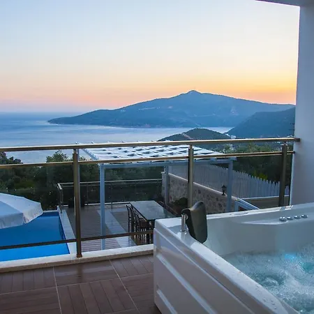 Villa Erdo 5 Bedroom
