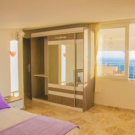 Erdo 5 Bedroom Villa *